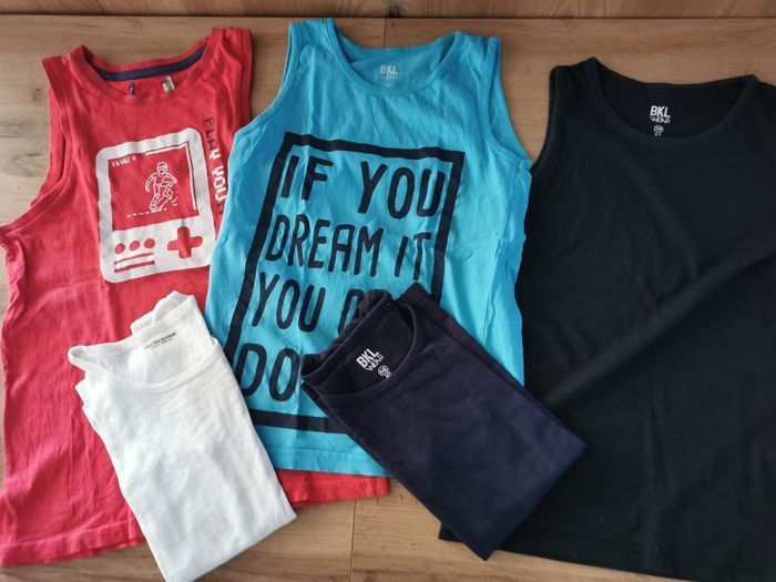 Lot de tee-shirts et shorts - photo numéro 6