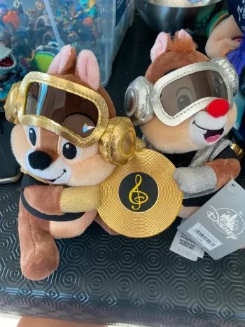 Peluche disney musical parade tic et tac