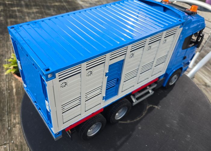 Bruder Bétaillère Scania R - photo numéro 2