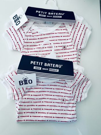 4 bodies petit bateau 6/12 ou 18 mois au choix