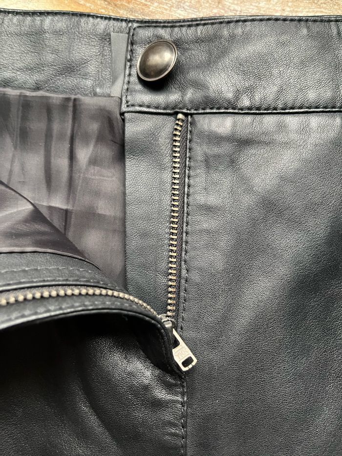 Mini jupe en cuir Naf Naf - photo numéro 2