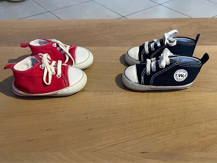 2 paires de petites baskets rouge et bleu marine - photo numéro 4