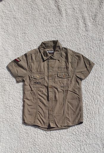 Chemise taille 8ans