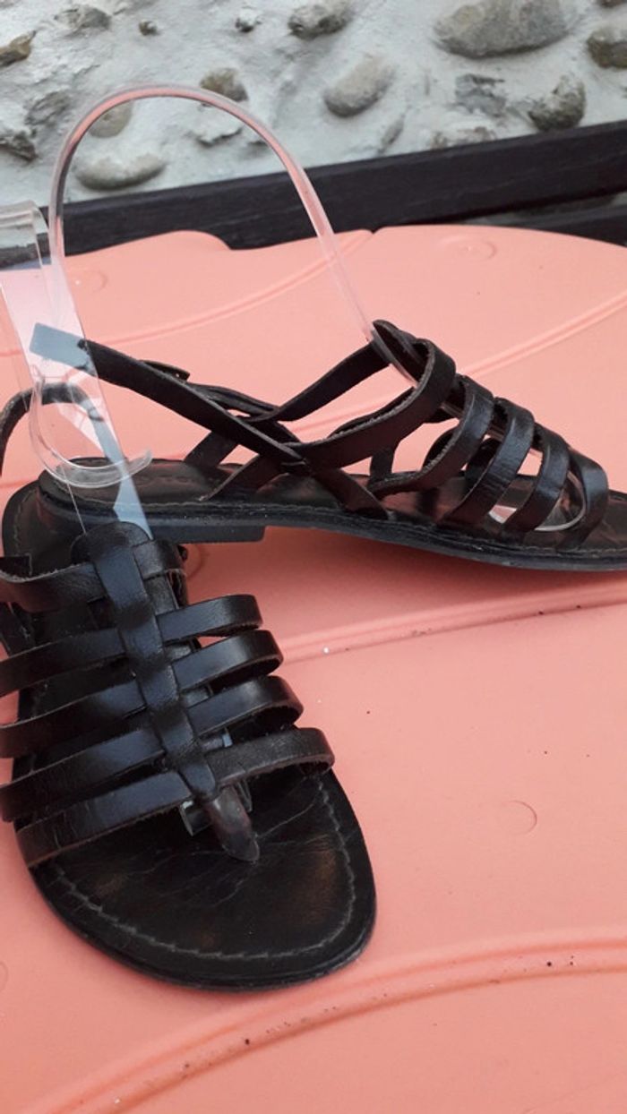 Sandales entre doigts et brides marrons,  tout cuir - photo numéro 3