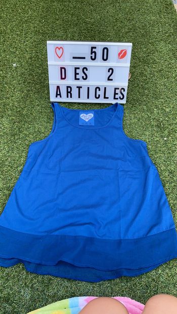 Top bleu taille 36