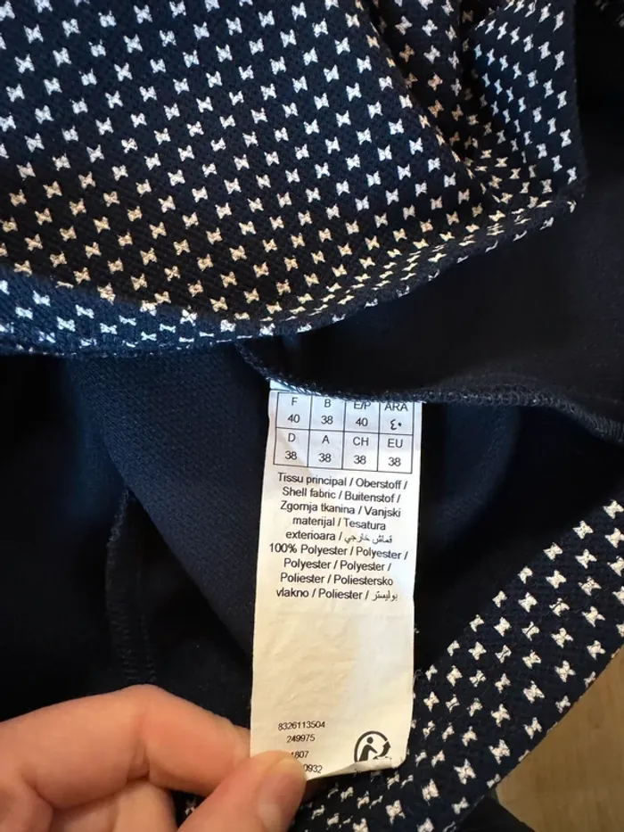 Robe bleue marine à motifs blancs - photo numéro 4