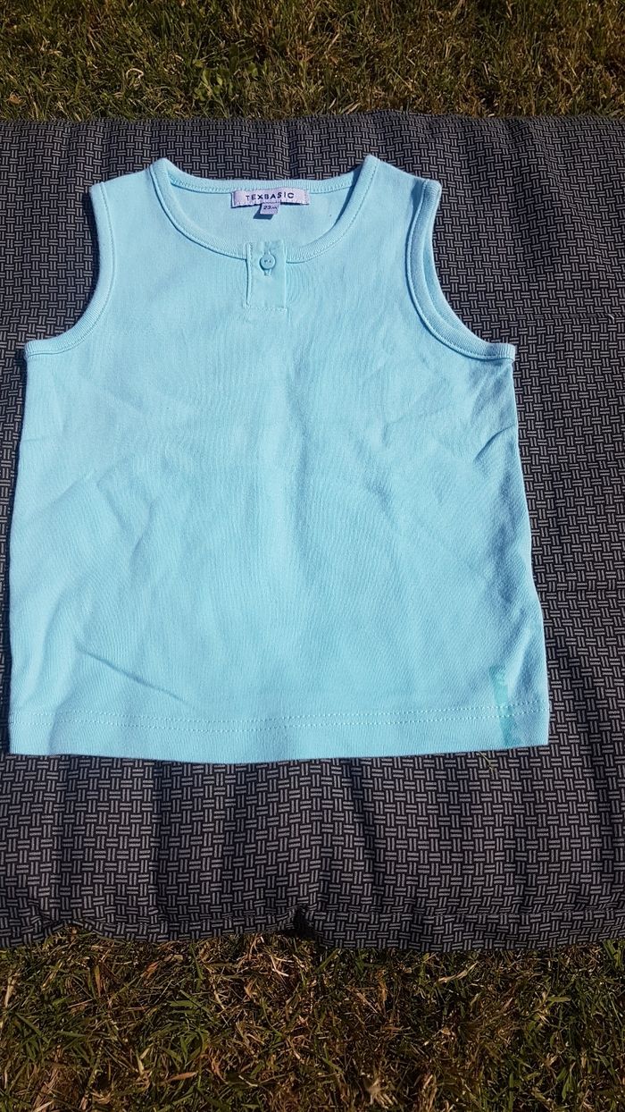 2 débardeurs 24 mois - photo numéro 2