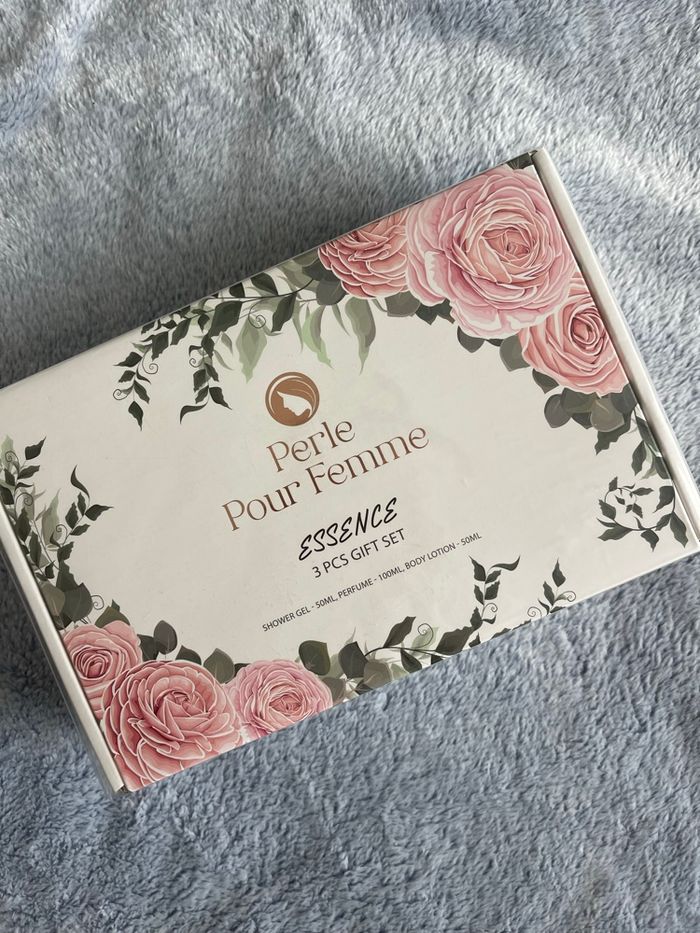 Gros coffret parfum essence perle pour femme