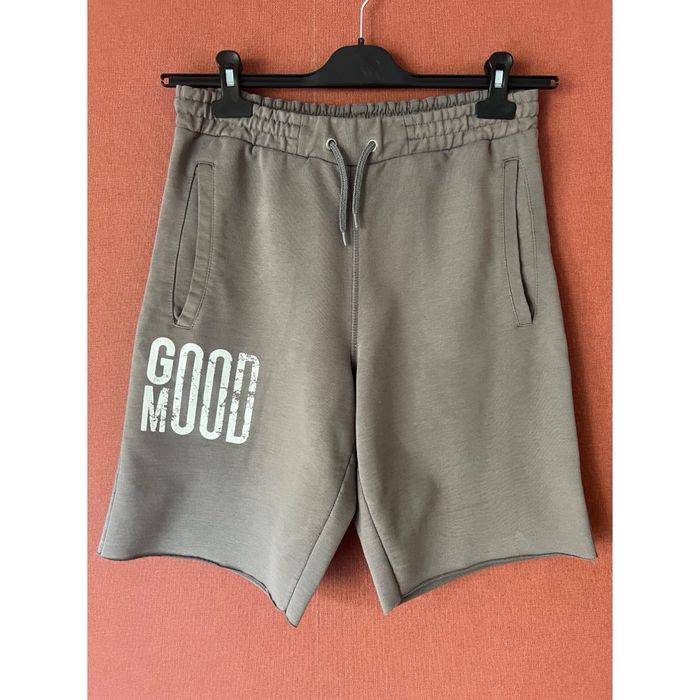 Short de jogging taupe taille M Custer Homme