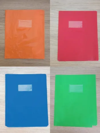 Lot 4 protège-cahier orange rouge bleu vert / Viquel - 17x22cm