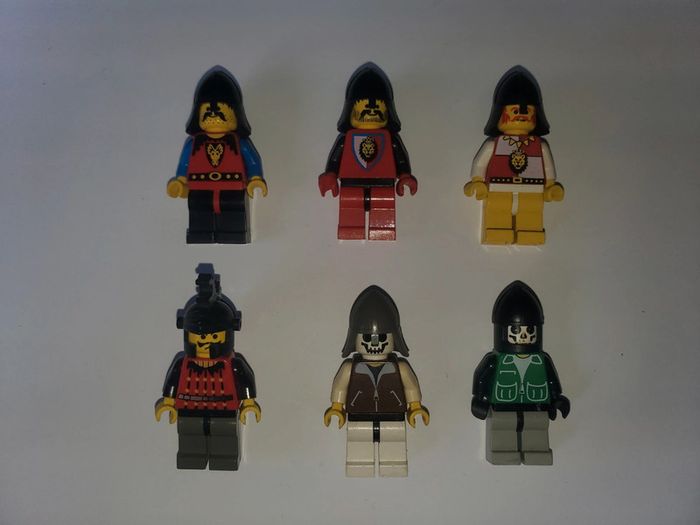 Lego fig chevaliers . - photo numéro 2