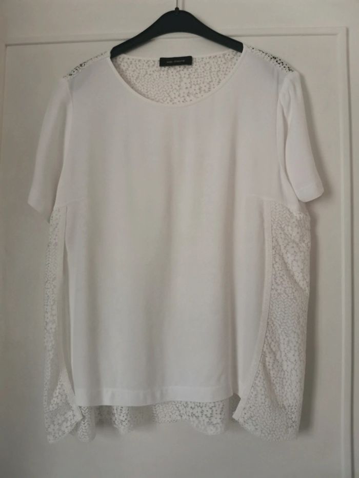 T shirt blanc avec dentelle taille 38