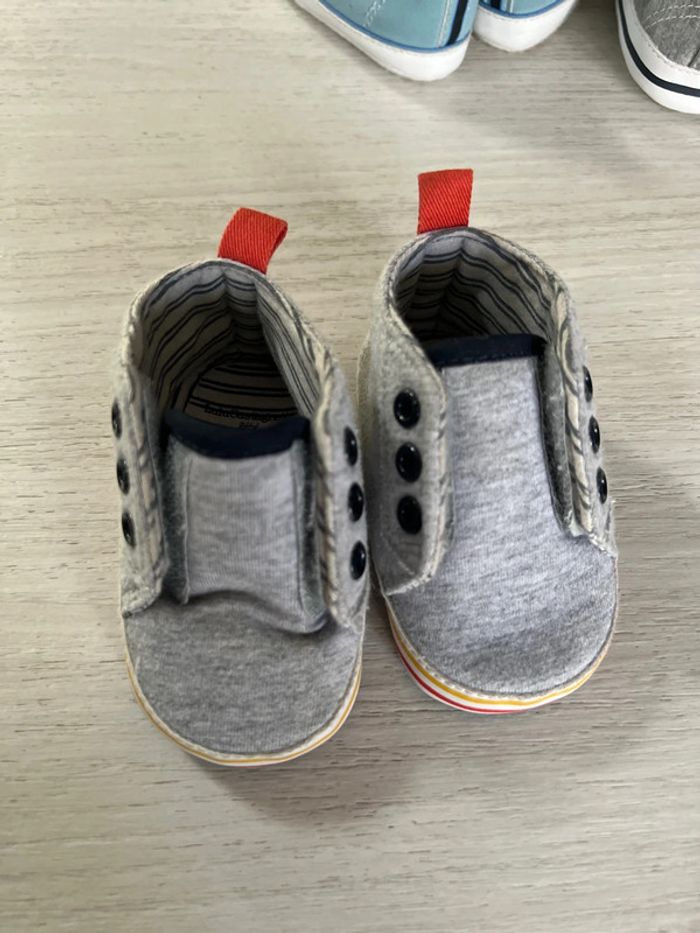 Lot 6 paires de chaussons bébé 0/6 mois - photo numéro 5