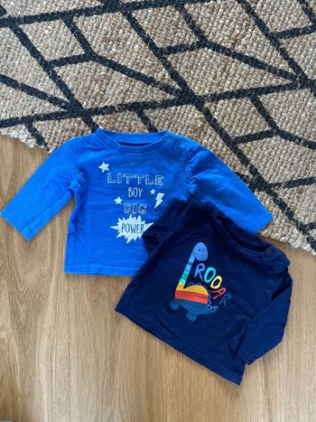 Lot 2 t shirt bébé 3 mois