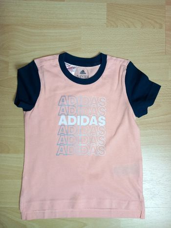 Tee-shirt Adidas état neuf 3/4 ans