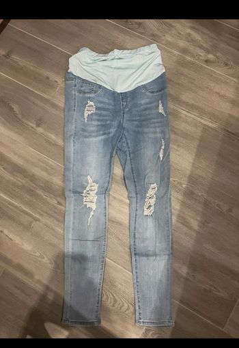 Jean destroy de grossesse 🤰🏻 taille S