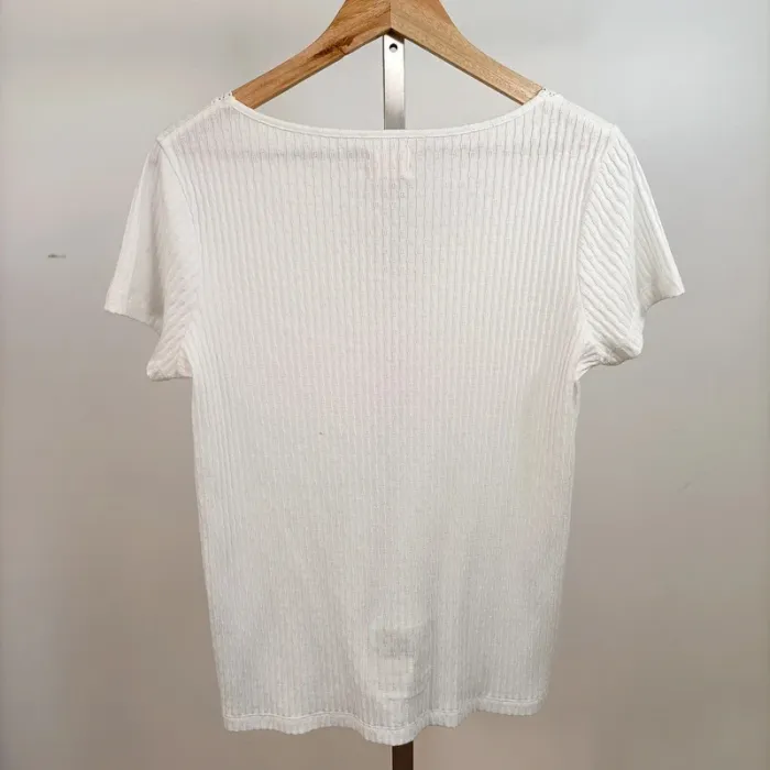 T-shirt blanc côtelé col V en dentelle CMT taille M A934 - photo numéro 2