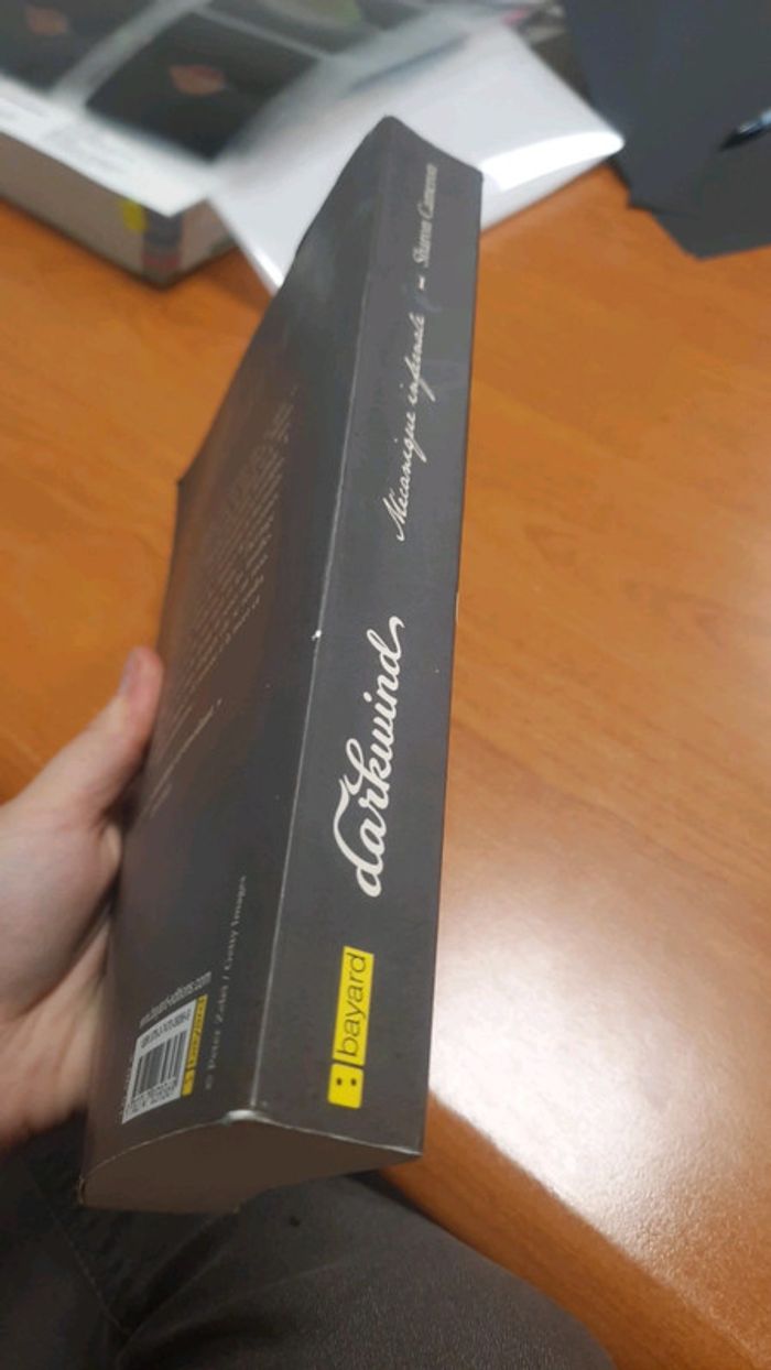 Livre darkwind - photo numéro 6