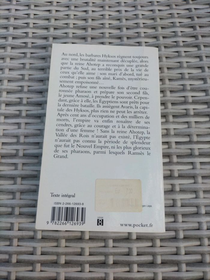 La reine des libertés. Tome 3. Christian Jacq - photo numéro 2