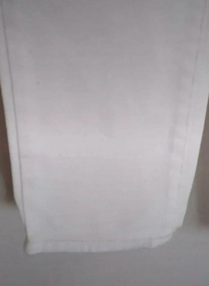 Jean blanc Pull & Bear taille 38 - photo numéro 2