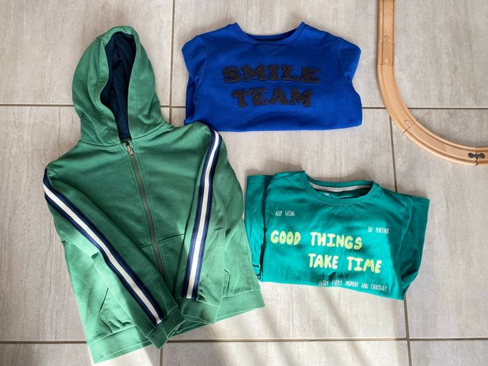 Lot vêtements garçon 8 ans Kiabi