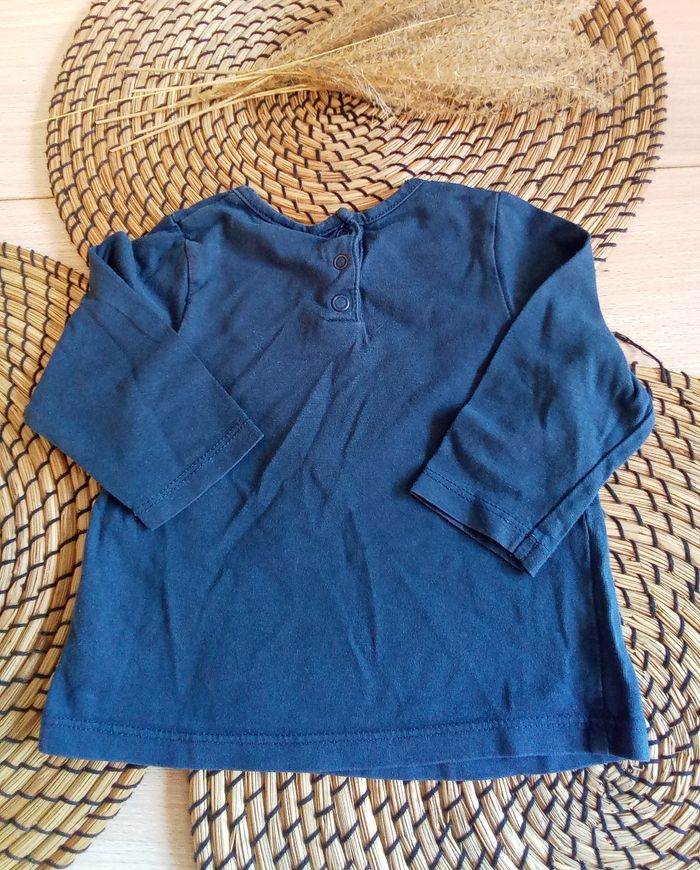 Gilet moutarde+ tee shirt marine imprimé TAO 6 mois - photo numéro 10