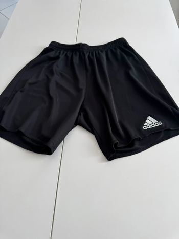 Short Adidas