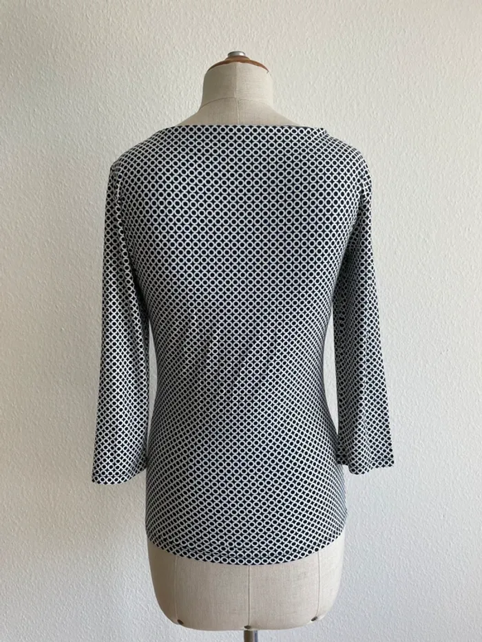Petit pull bleu marine à motif rond blanc - photo numéro 3
