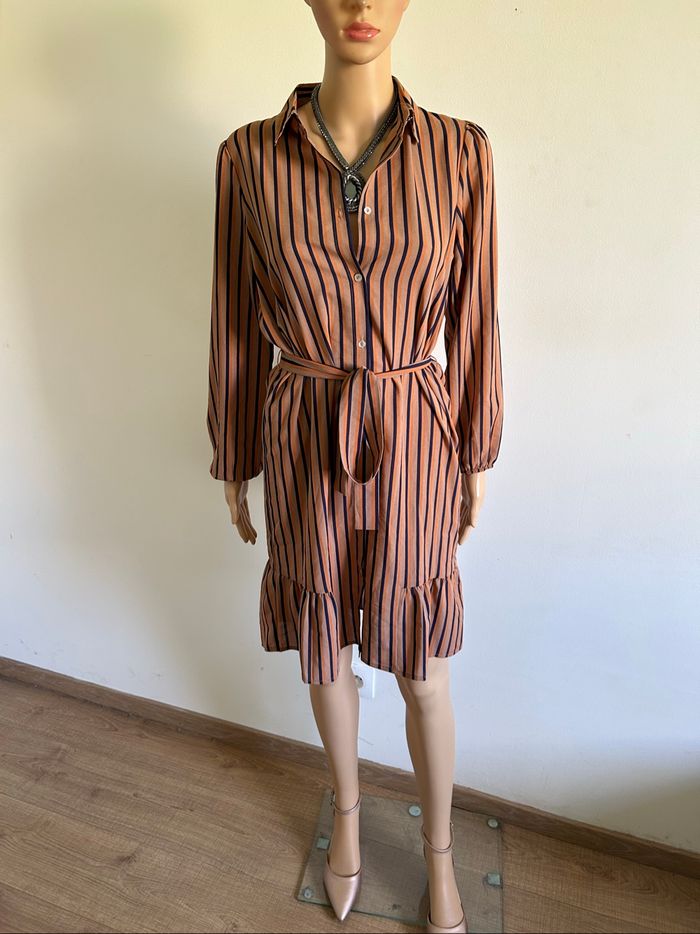 Robe rayée neuve à manches longues Kaporal taille S (valeur 69€) - photo numéro 3
