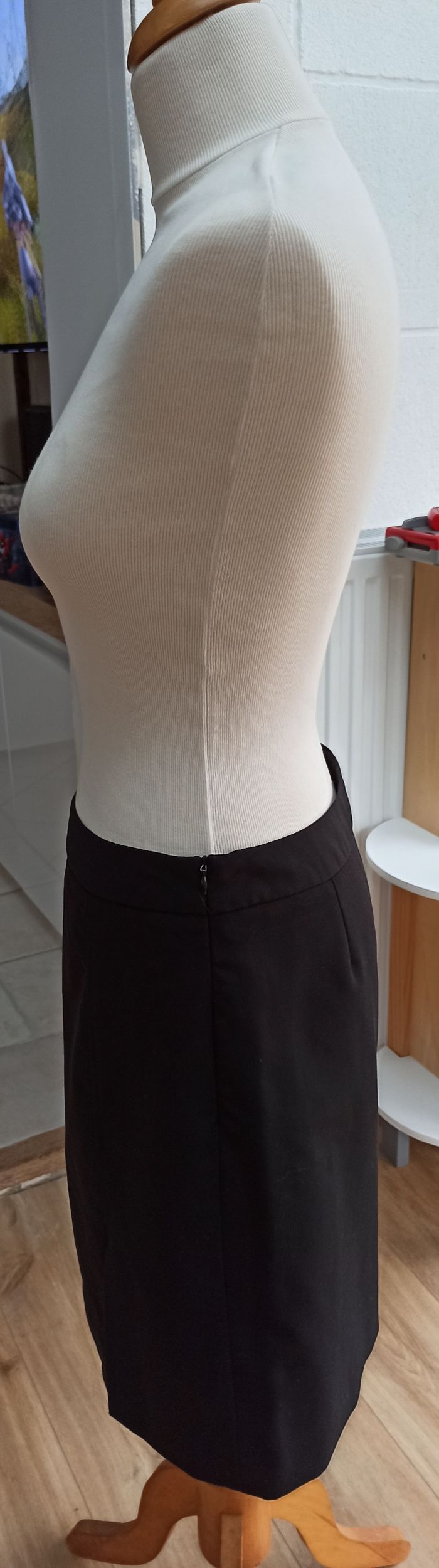 T40 jupe tailleur Etam noir fendu à gauche - photo numéro 8