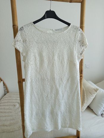 Robe blanche en dentelle Cache Cache taille 38