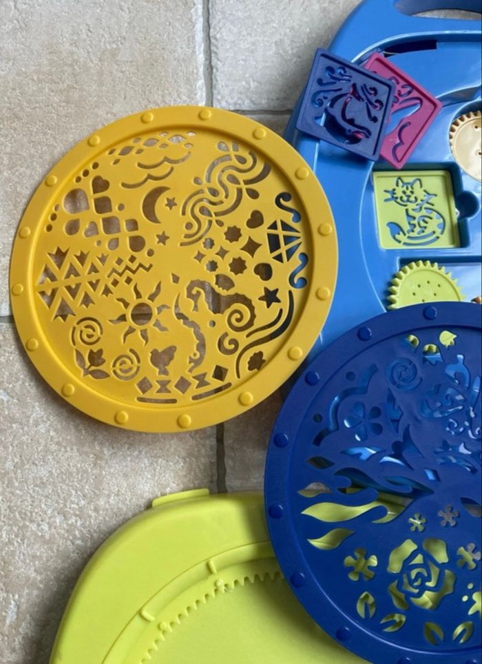 Mandala spirographe - photo numéro 3