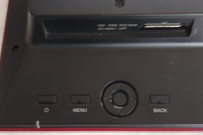 Cadre Neuf Rouge photo numérique Sony DPF-D75 taille 6,8" télécommande incluse - photo numéro 6