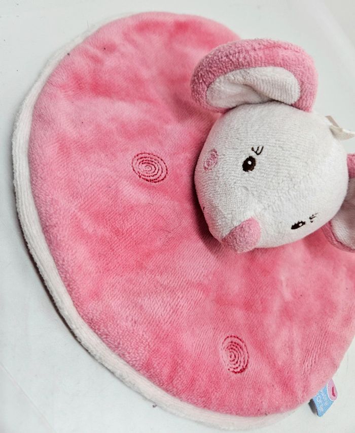 Doudou.
Souris.
Sucre d'orge.
Diamètre : 20cm. - photo numéro 3