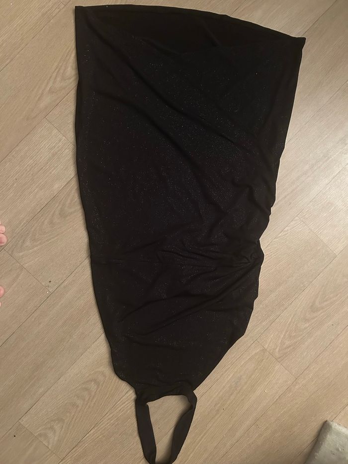 Robe moulante - photo numéro 2