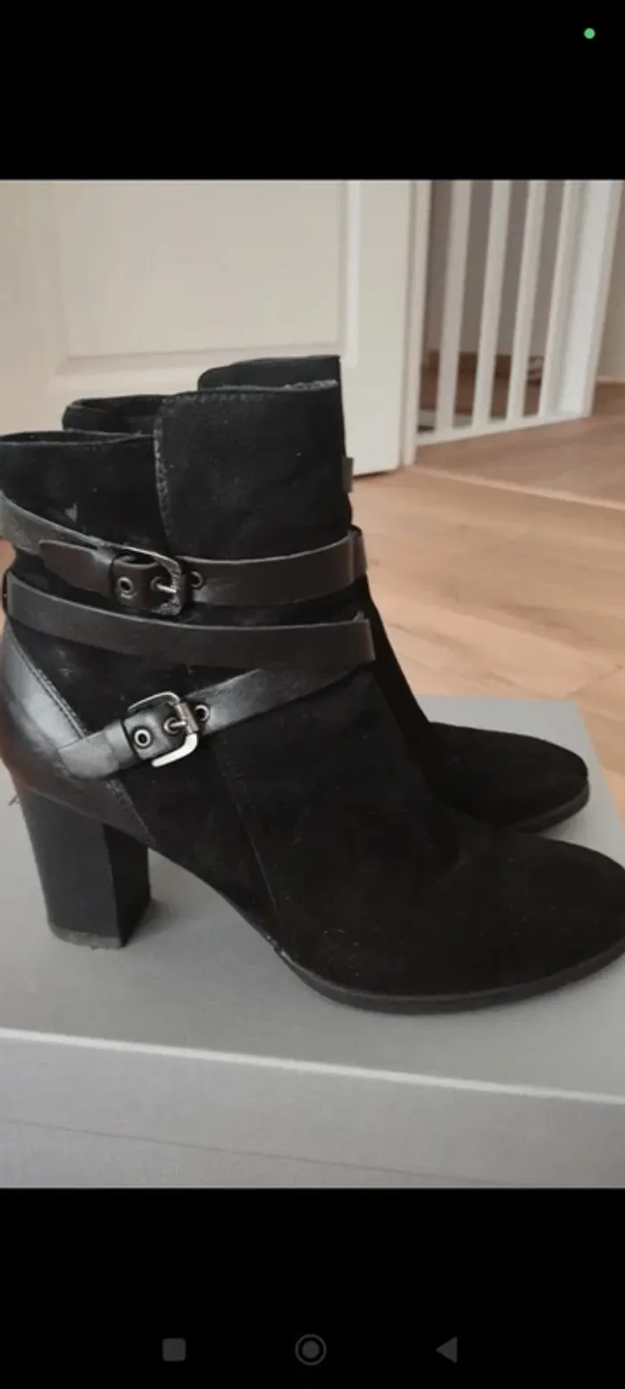 Bottines noires à talons progetto 38