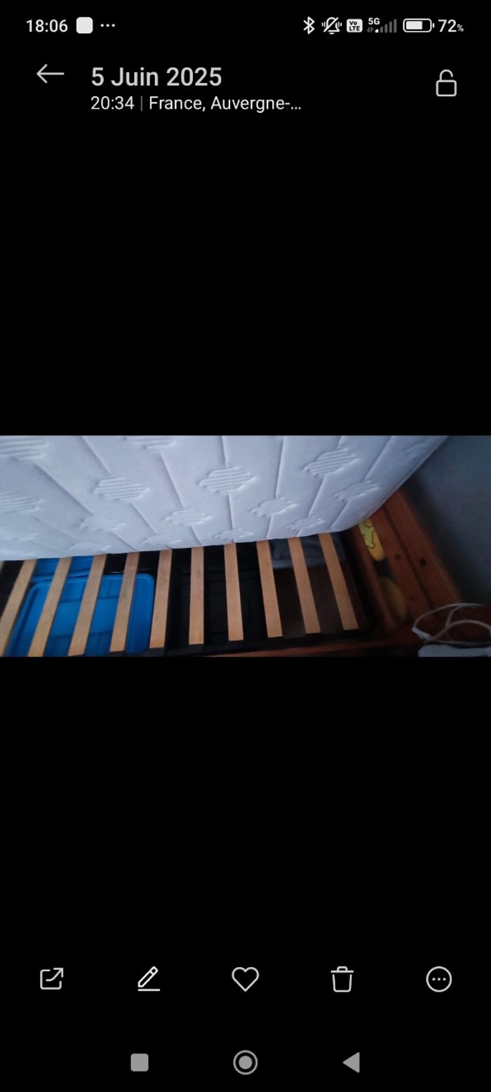 Ensemble lit 90 /190cm sommier matelas et table de chevet - photo numéro 4