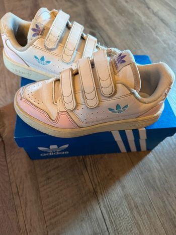 Basket adidas 30