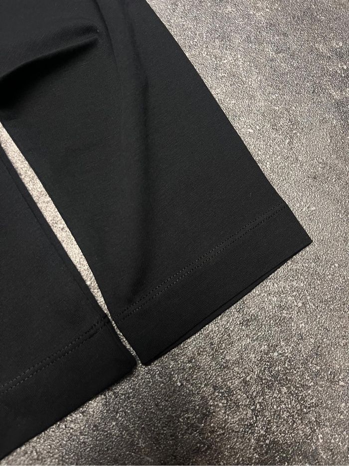 T-shirt noir manches longues ami de cœur en coton. - photo numéro 5