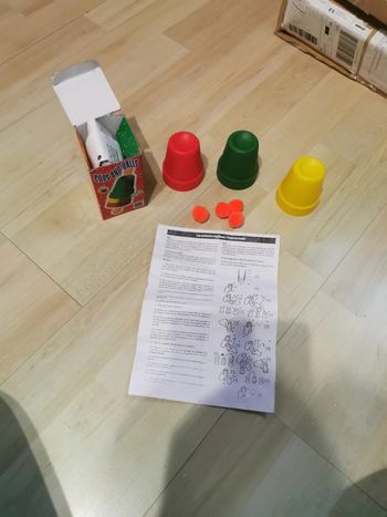 Tour de magie les gobelets magiques