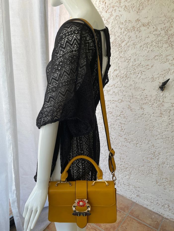 Joli sac à main, couleur moutarde - photo numéro 2