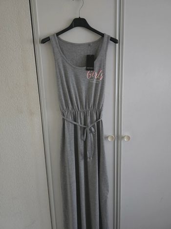 Robe d'été taille S neuve