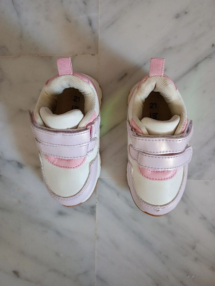 Chaussures/ baskets/ bébé/ taille 21 - photo numéro 4