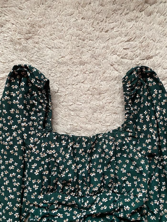 Robe moulante à fleurs - photo numéro 4