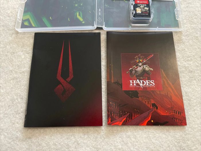 Hades Jeu Nintendo Switch FR Comme Neuf - photo numéro 4