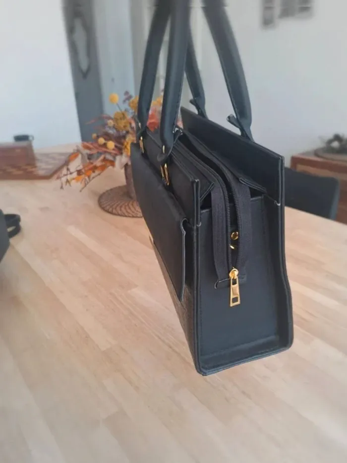 Sac à main femme gris et noir 👜 - photo numéro 4