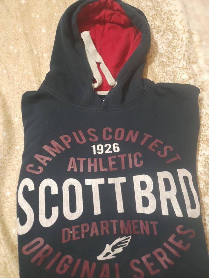 Sweat à capuche