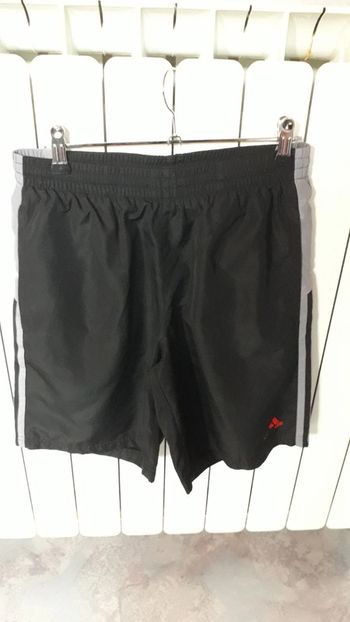 Short Adidas Taille S