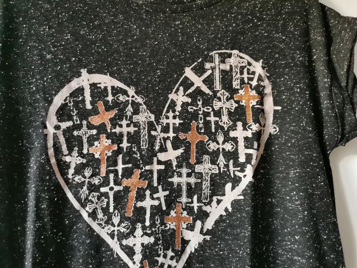 Tee shirt - photo numéro 2