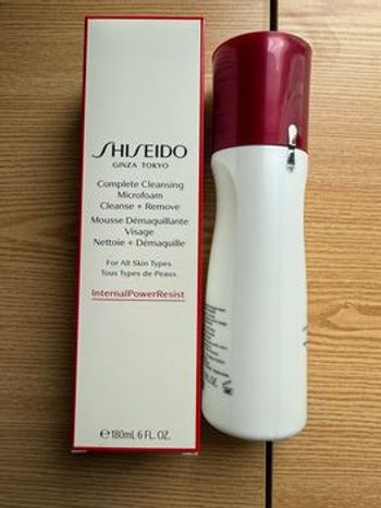 Shiseido mousse 